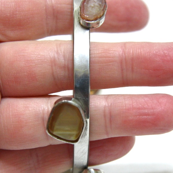 Chunky Natural Bezel Set Agate Bangle Bracelet in Solid Sterling Silver - Picture 4 of 6